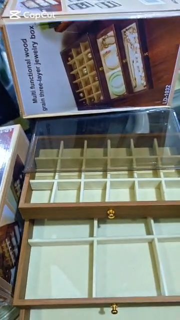 Vidéo — Boîte à bijoux de luxe à 3 tiroirs, élégante et pratique !